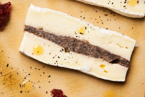 Brie Fourré à la Truffe