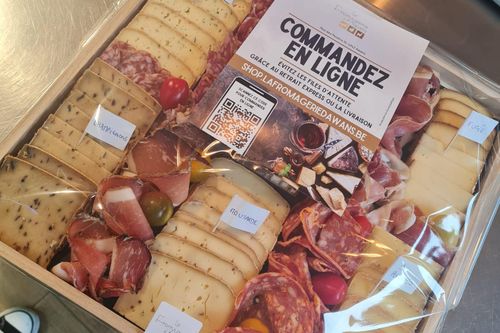 Plateau Raclette/Charcuterie (200gr + 75gr/pers)