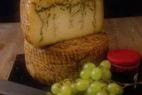 Tomme de Brebis Truffe